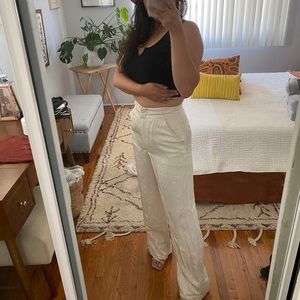 Aritzia - Wide Leg Pants Trousers - White - Size 0-2